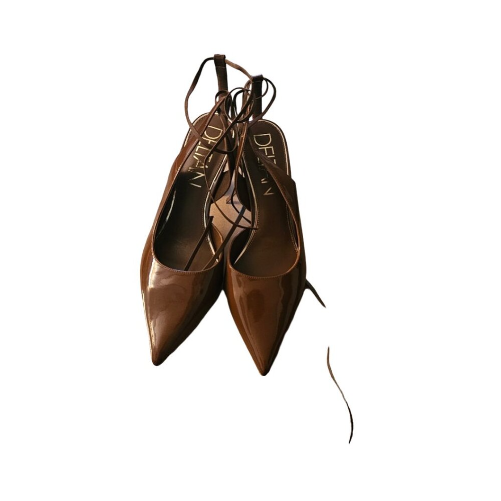 Deltan Leather Upper Pump Shoes. Brown Color. Womens U.S. size 11M